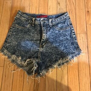 GJG Denim shorts size med .